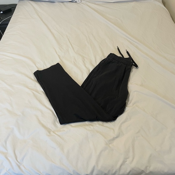 Adidas Joggers Black Size Medium - Picture 8 of 9